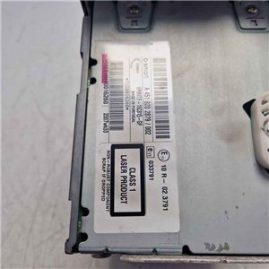 Autoradio lettore cd Smart Fortwo-Coupè 451 1.0 benz 2010 A4518202879 VP6MTF-18C815-GF tasto vol usurato