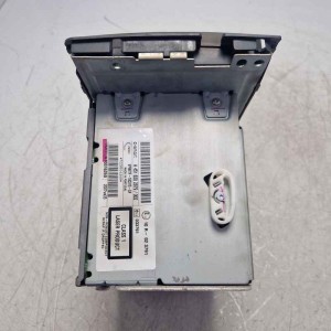 Autoradio lettore cd Smart Fortwo-Coupè 451 1.0 benz 2010 A4518202879 VP6MTF-18C815-GF tasto vol usurato