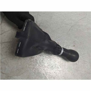Pomello cuffia leva cambio 5M Audi A1 8X 3P 1.6 TDI 66 KW 2011-18 cuffia lievemente usurata 8P0863278B