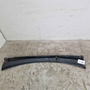 Gocciolatoio sottoparabrezza ant Ford Fiesta MK5 2001-08 2S61A02228AD