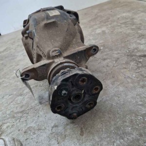 Differenziale post BMW 320D F30 F31 Touring 2.0  2012 7605589-02 2.81 7541580-02 202370B