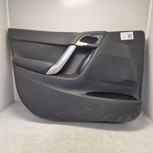 Pannello porta ant sx Citroen C3 MK2 SC 1.4 GPL 2010 96867580ZD