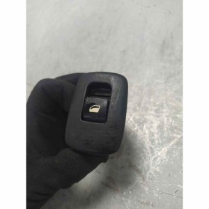 Pulsante interruttore alzavetro portiera post DX Citroen C3 MK2 SC 1.4 GPL 2010 96637535XT