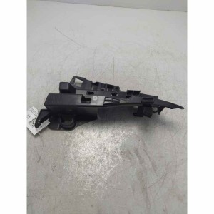 Supporto alloggio kit attrezzi ruota di scorta Audi A6 Limousine 4a2 50 TDI Mild Hybrid quattro 2018 vuoto 4K8012169B