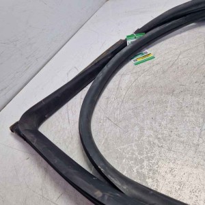 Guarnizione porta ant dx Alfa Romeo Mito 955 1.3 mtj 2013