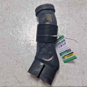 Tubo condotto aspirazione aria Alfa Romeo Mito 955 1.3 mtj 2013 51877463