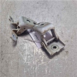 Cerniere supporti porta sup e inf ant sx Renault Megane III Sportour KZ 1.5 dCi 2012 804200003RK