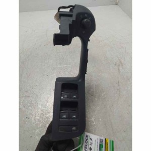 Pulsantiera alzavetri ant SX Audi A6 Avant 4F5 3.0 TDI quattro 2007 4F1867161