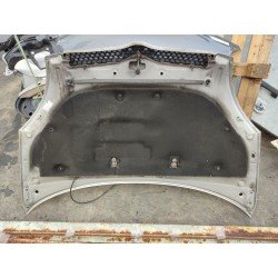 cofano anteriore Toyota Yaris pos.E3